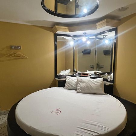 Hotel Paradise Сальвадор Экстерьер фото