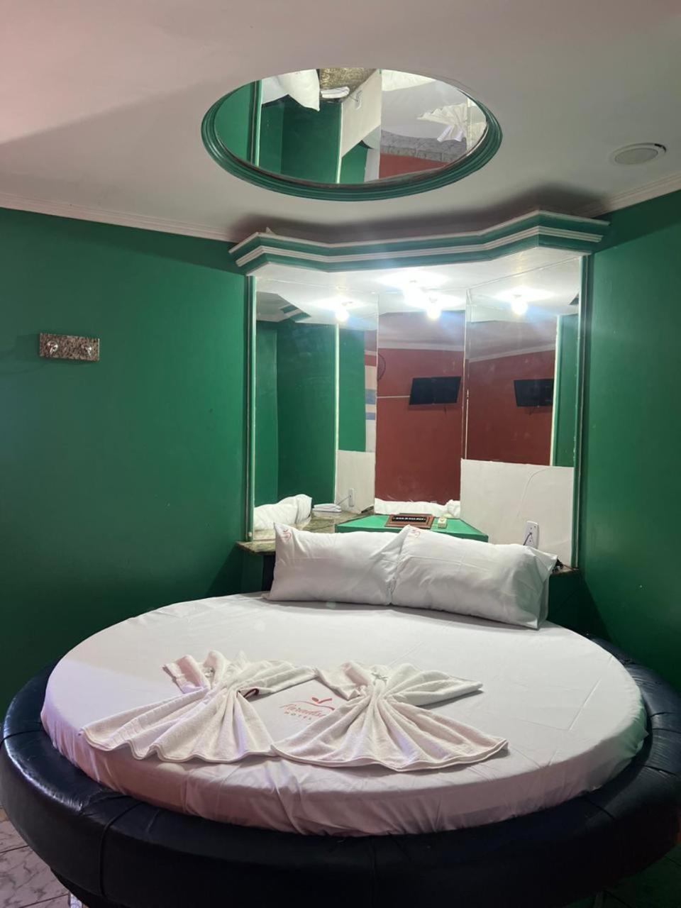 Hotel Paradise Сальвадор Экстерьер фото