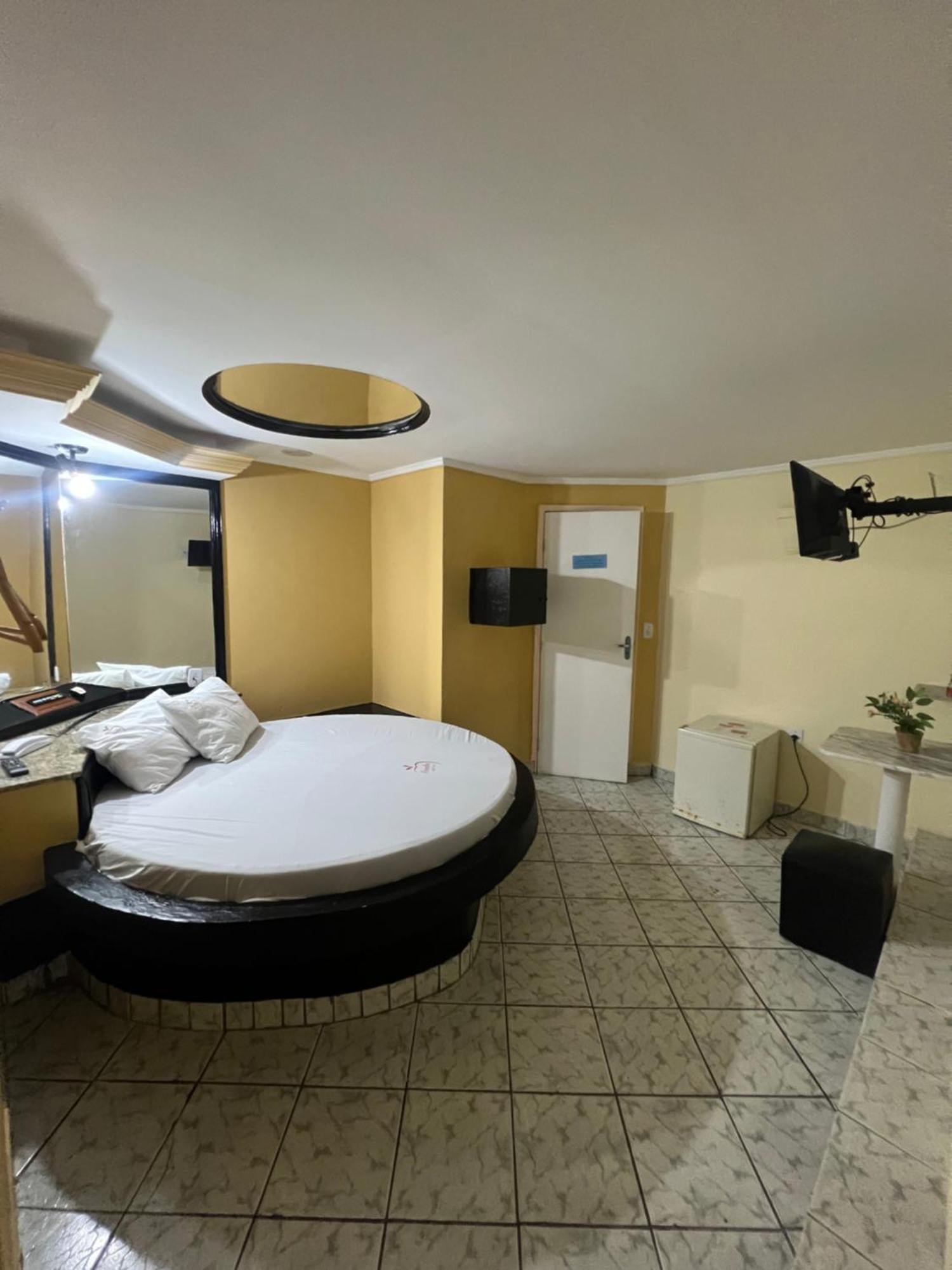Hotel Paradise Сальвадор Экстерьер фото